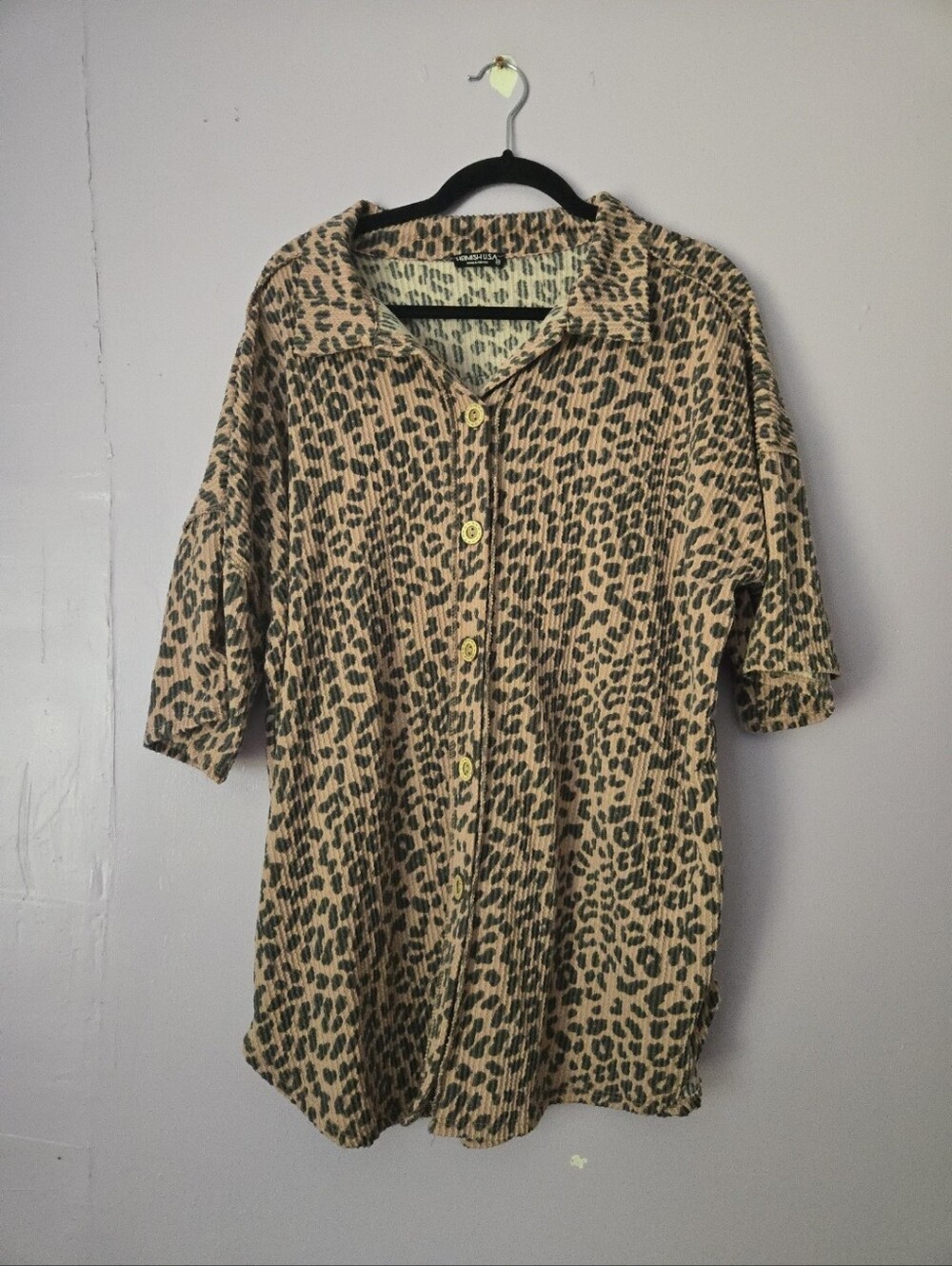 HEIMISH USA Mauve Leopard-Pattern Button Down Shirt